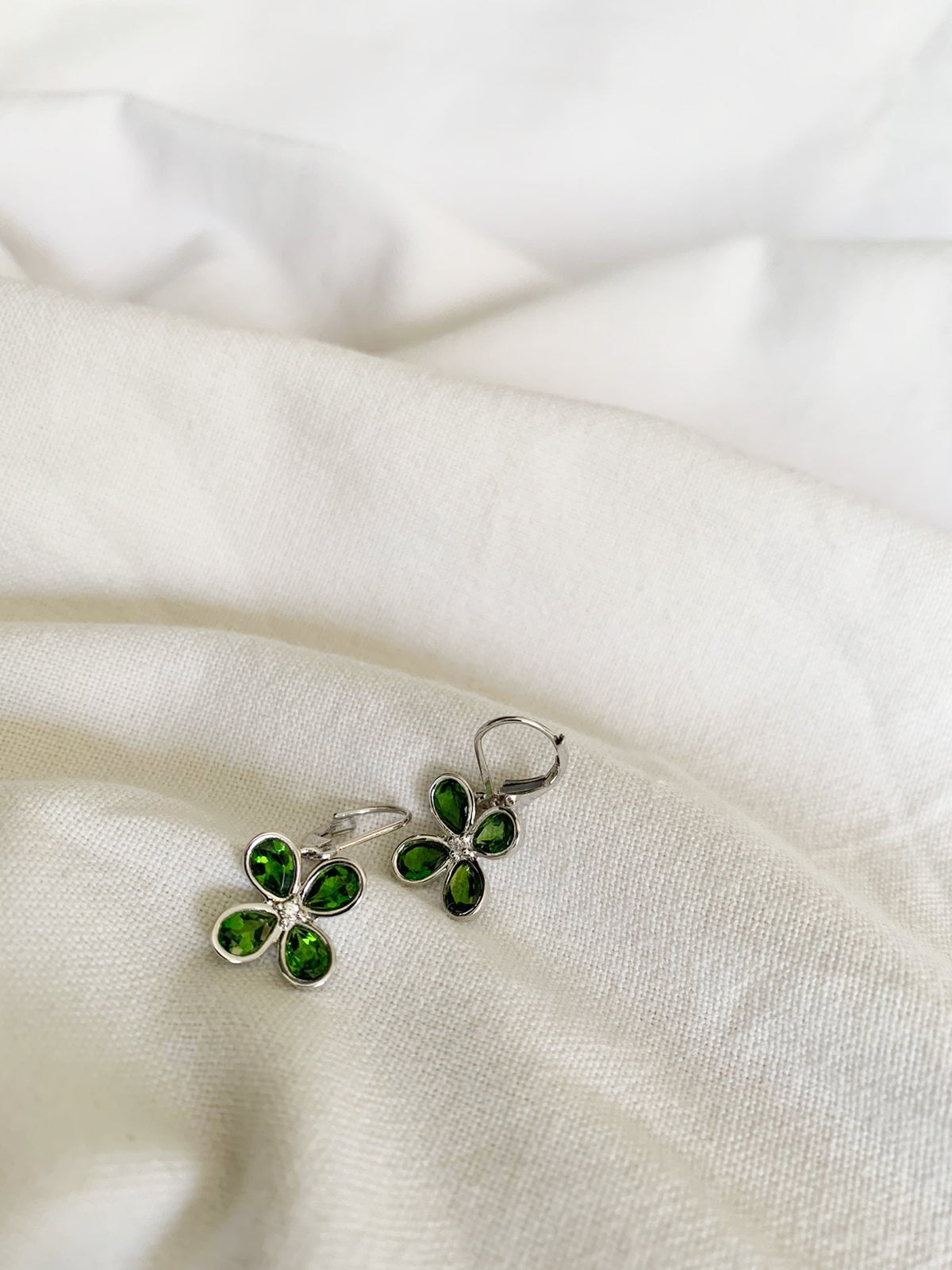 Chrome Diopside Leaver Back Earrings