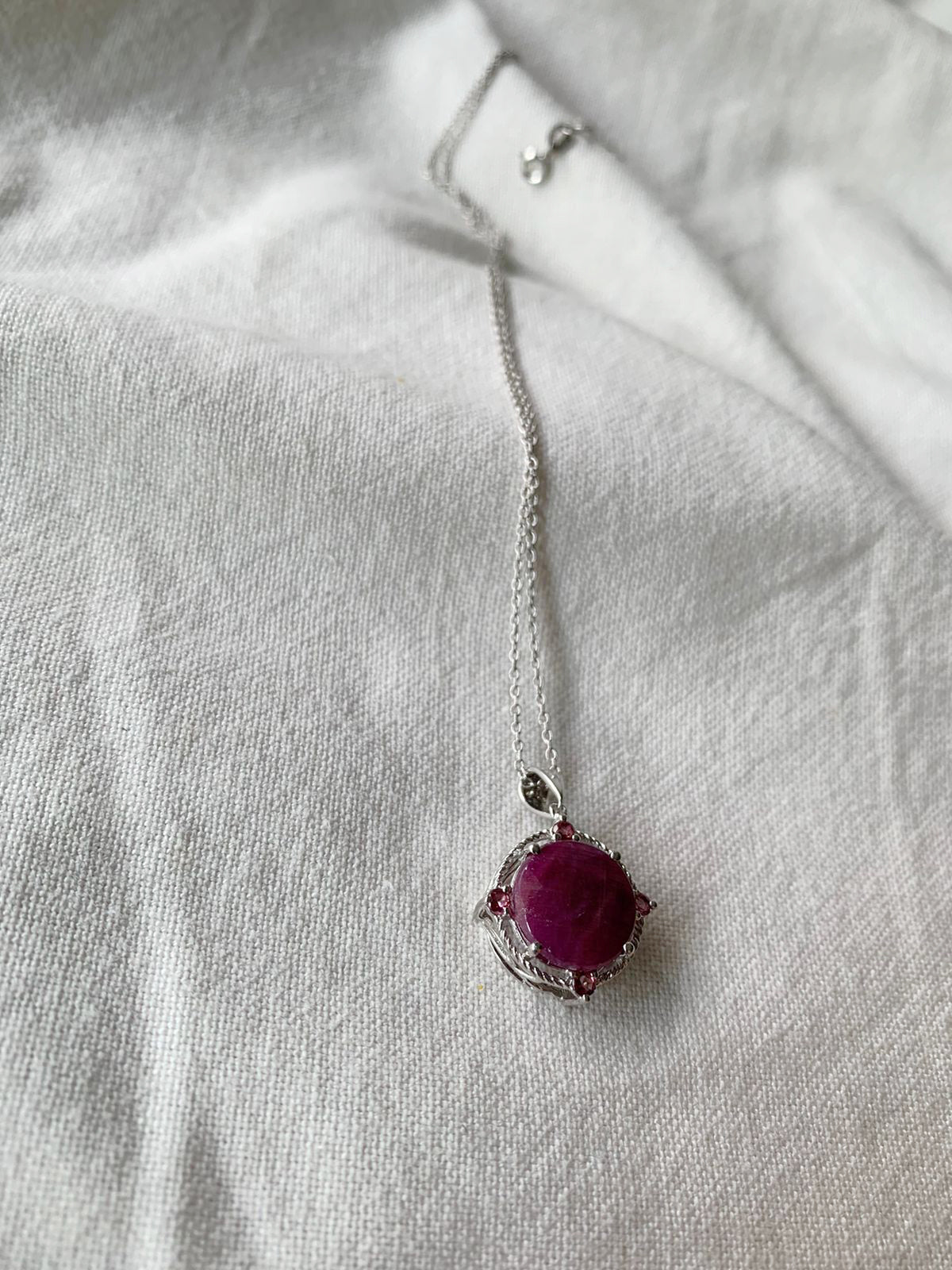 Ruby   Necklace