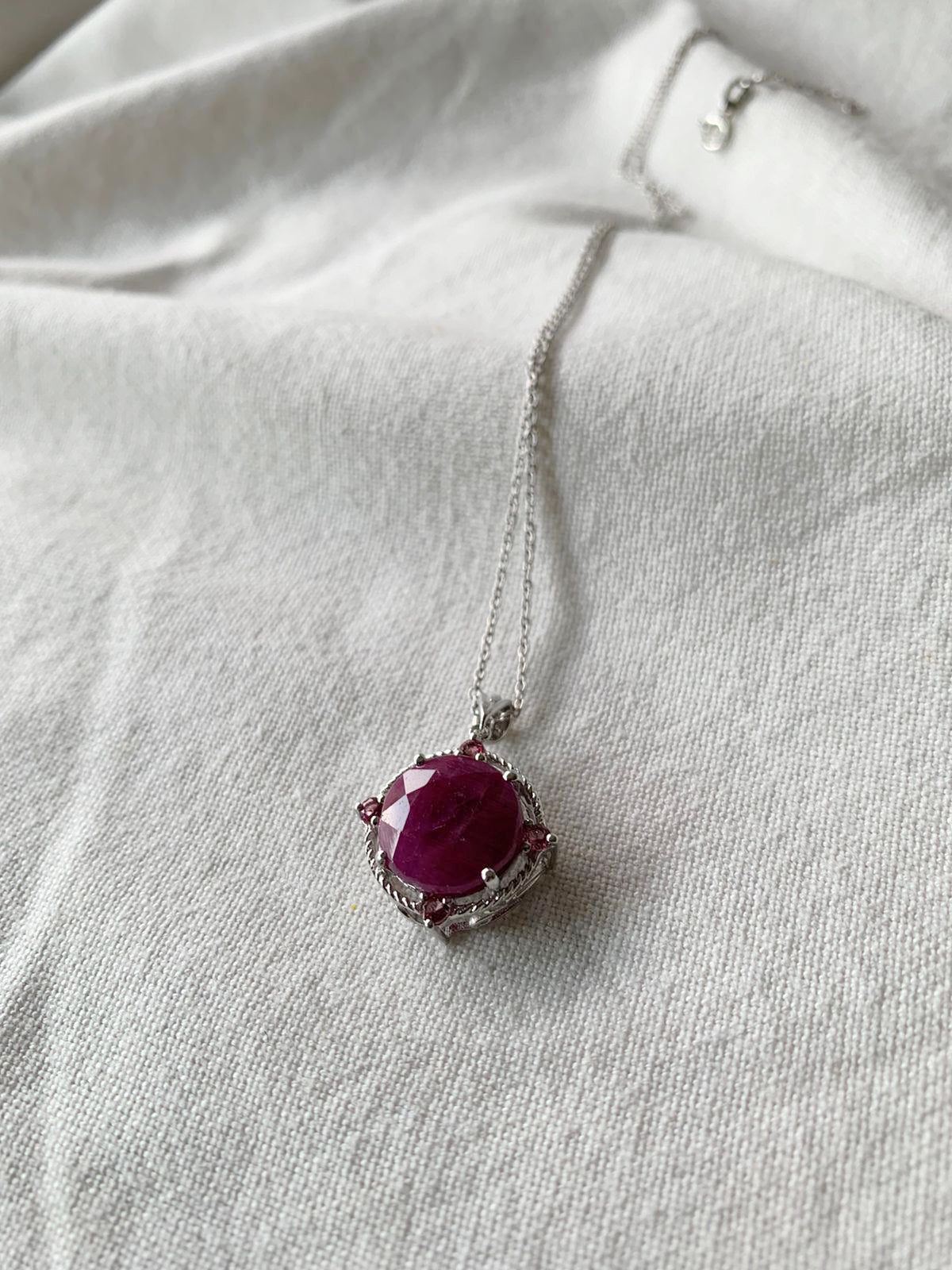 Ruby   Necklace