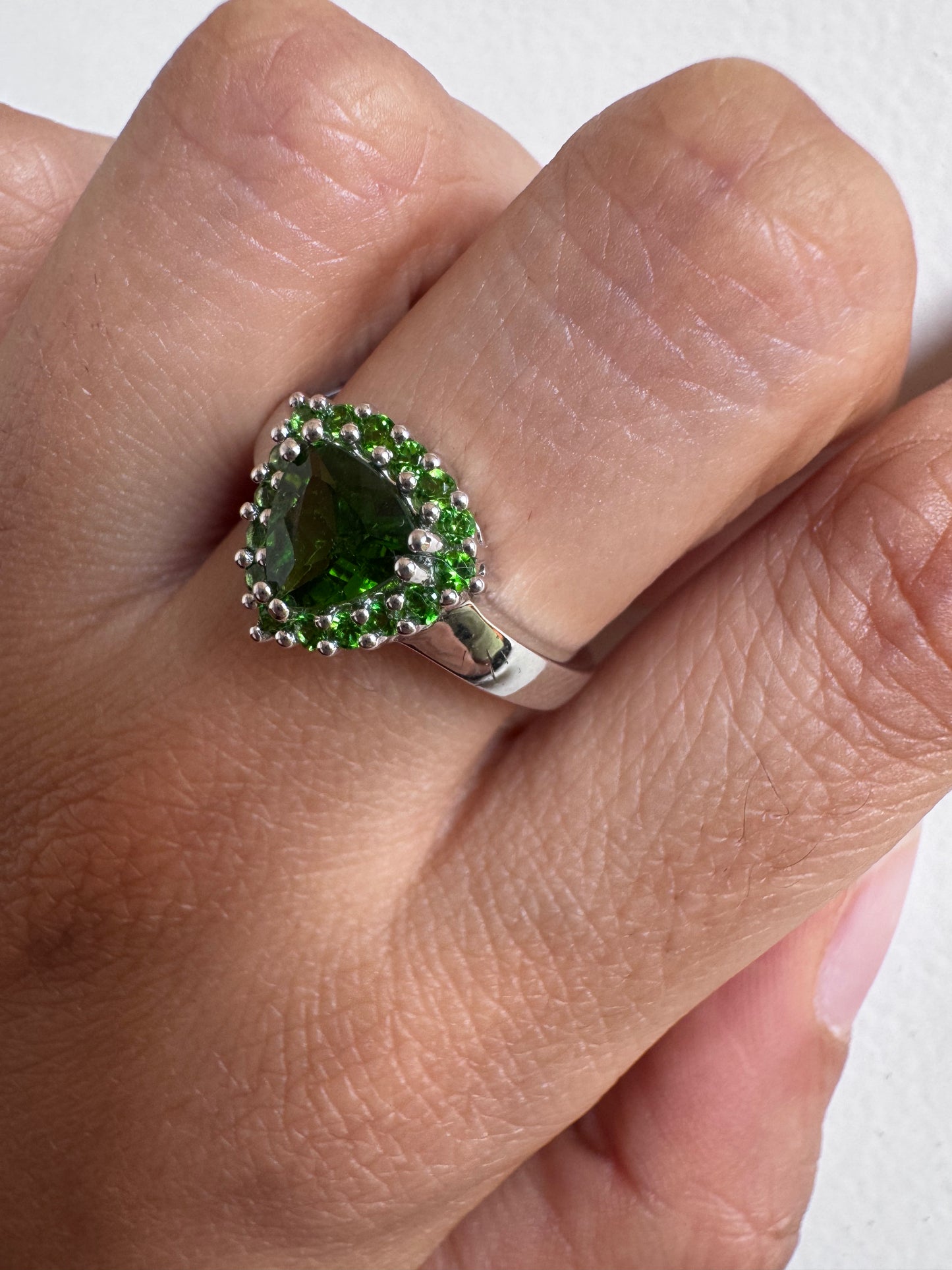 Chrome Diopside Trillion Shape with Chrome Round Genuine Gemstone in 925 Sterling Silver