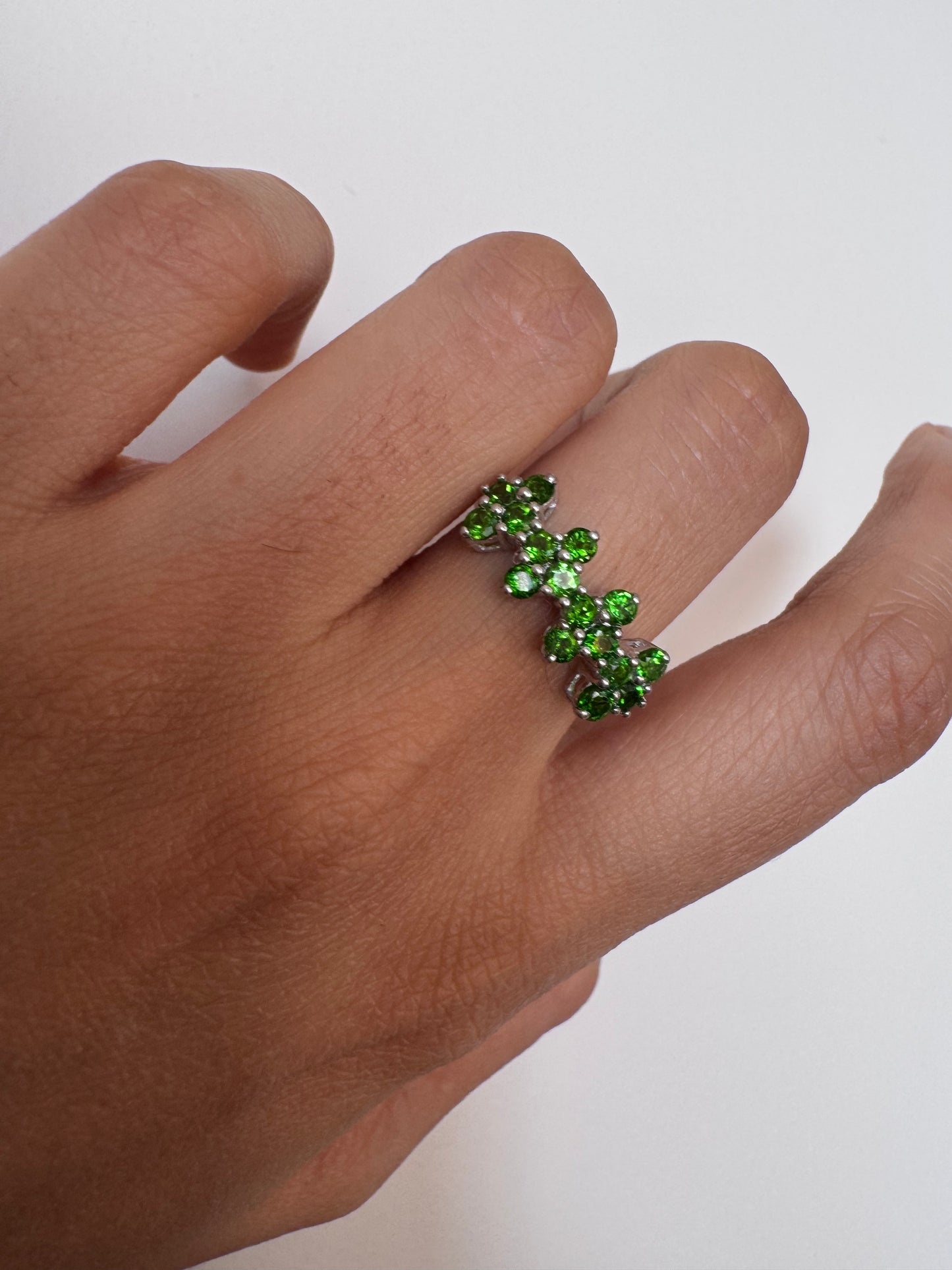 Daisy Chrome Diopside Round Shape Ring Genuine Gemstone in 925 Sterling Silver