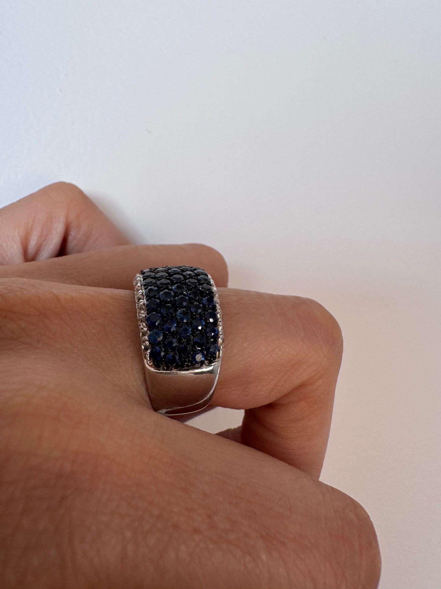 Blue Sapphire Round Shape Ring with White Natural Zircon Round Genuine Gemstone in 925 Sterling Silver