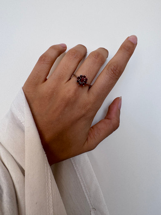 Red Garnet Round Shape Ring Genuine Gemstone in 925 Sterling Silver