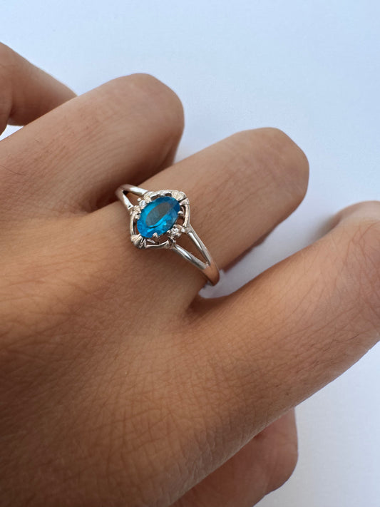 Neon Apatite Oval Shape Ring with White Topaz Round Genuine Gemstone in 925 Sterling Silver