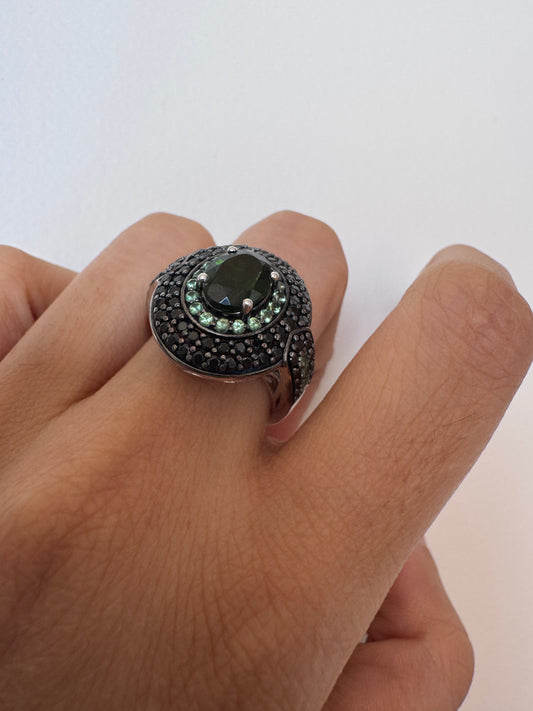 Chrome Diopside Oval Shape & Black Spinel Round Shape Ring With Tsavorite Round Genuine Gemstone in 925 Sterling Silver