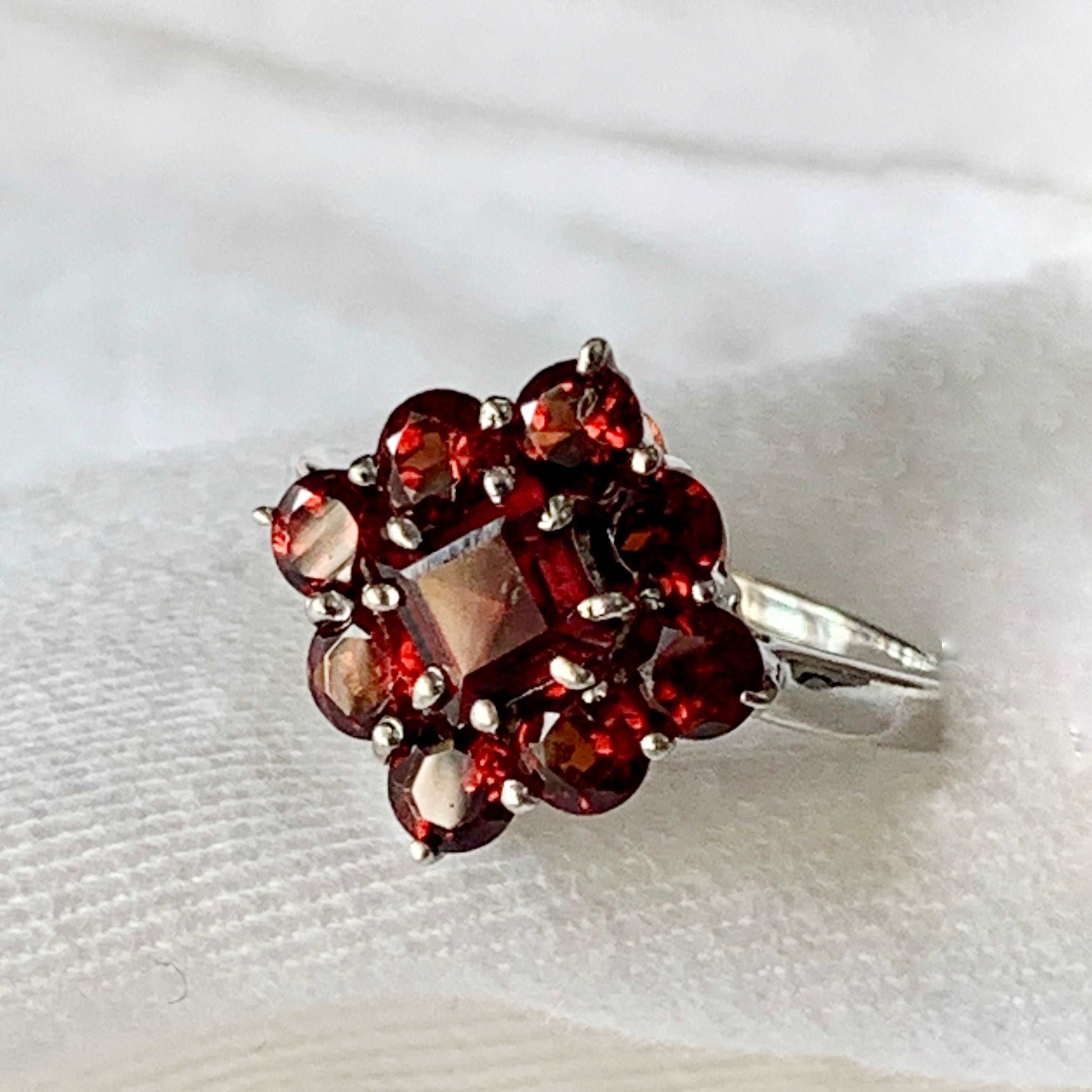 Floral Style 3.87 Ctw Red Garnet Women Wedding Cluster Ring