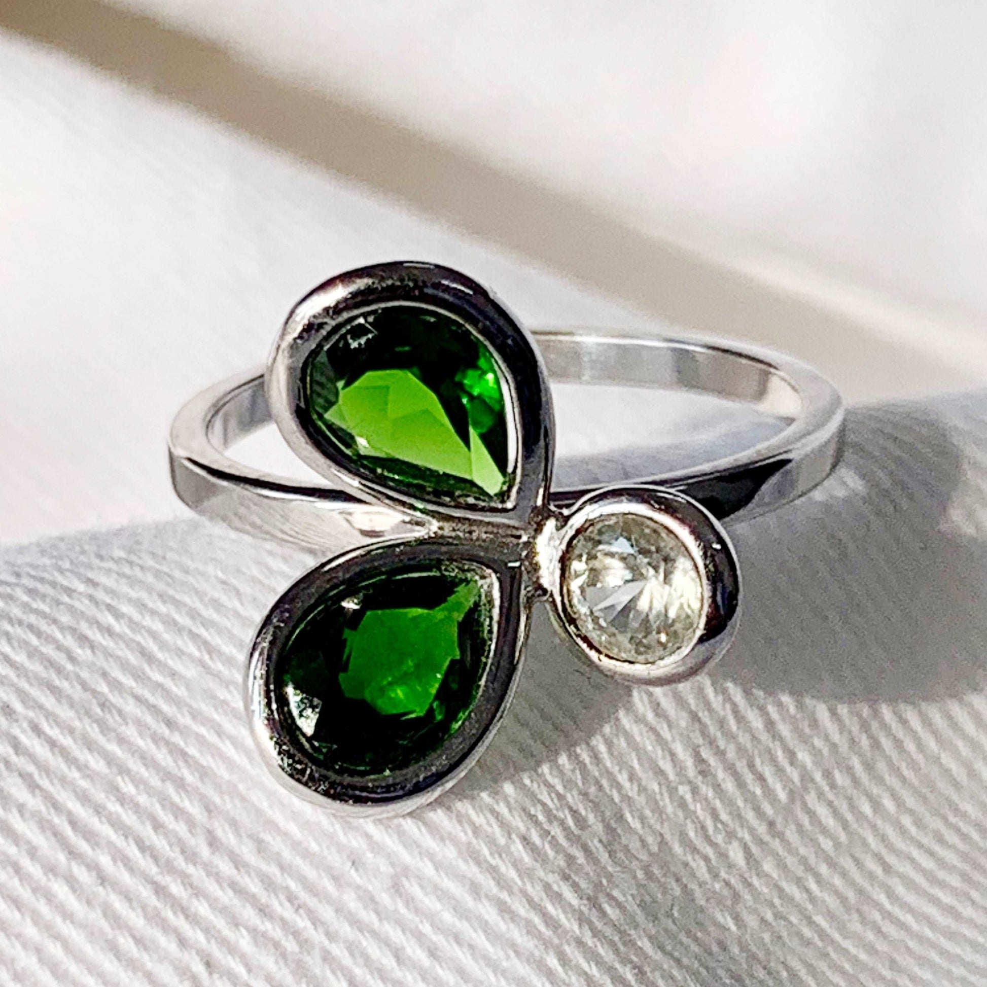 925 Sterling Silver 1.64 Ctw Pear Chrome Diopside Women Art Deco Ring