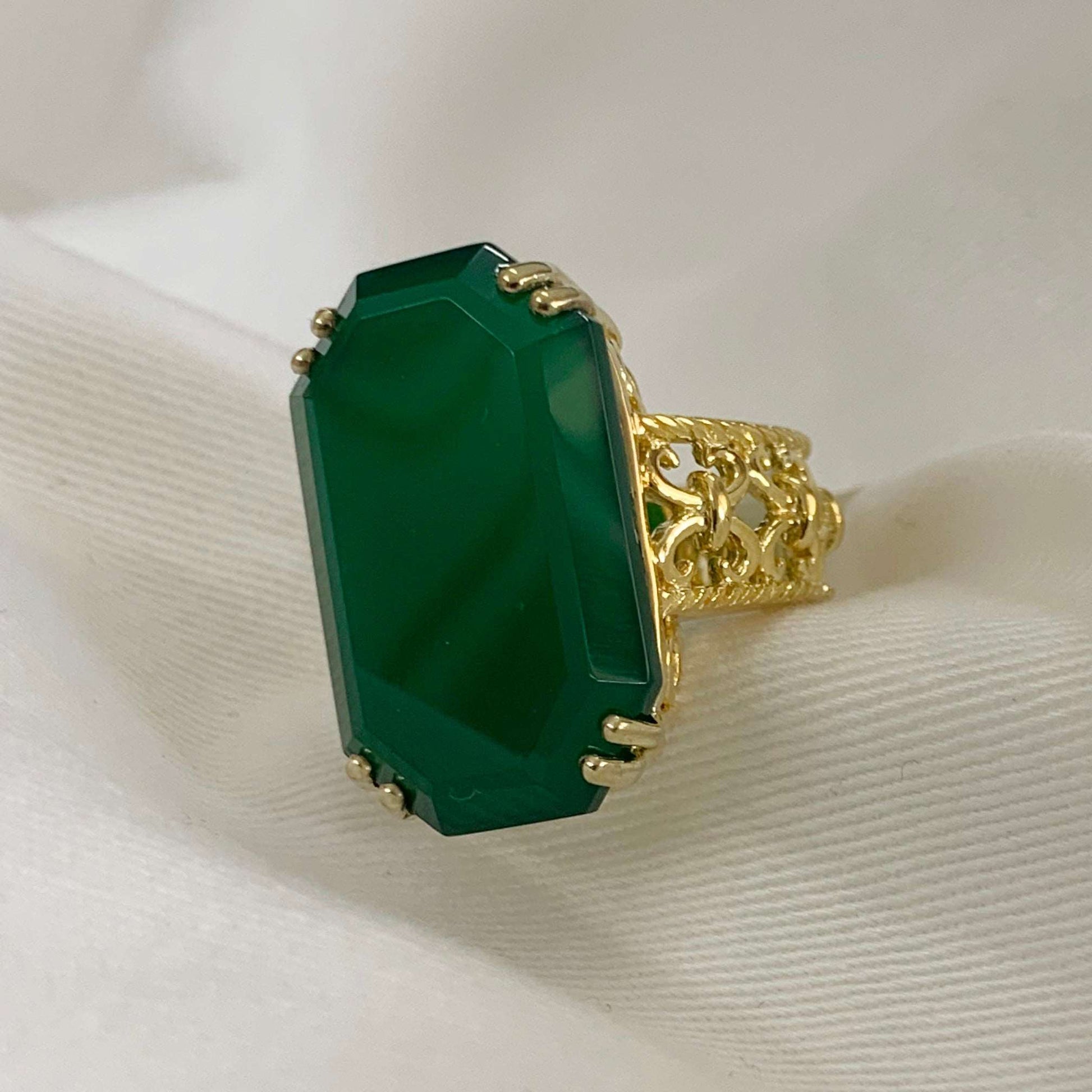 Green Onyx 22.45 Ctw Sterling Silver Gold Plated Women Engagement Ring