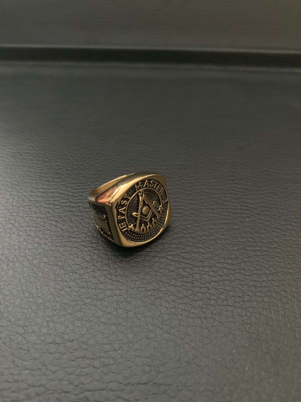 IE PAST MASTER RING